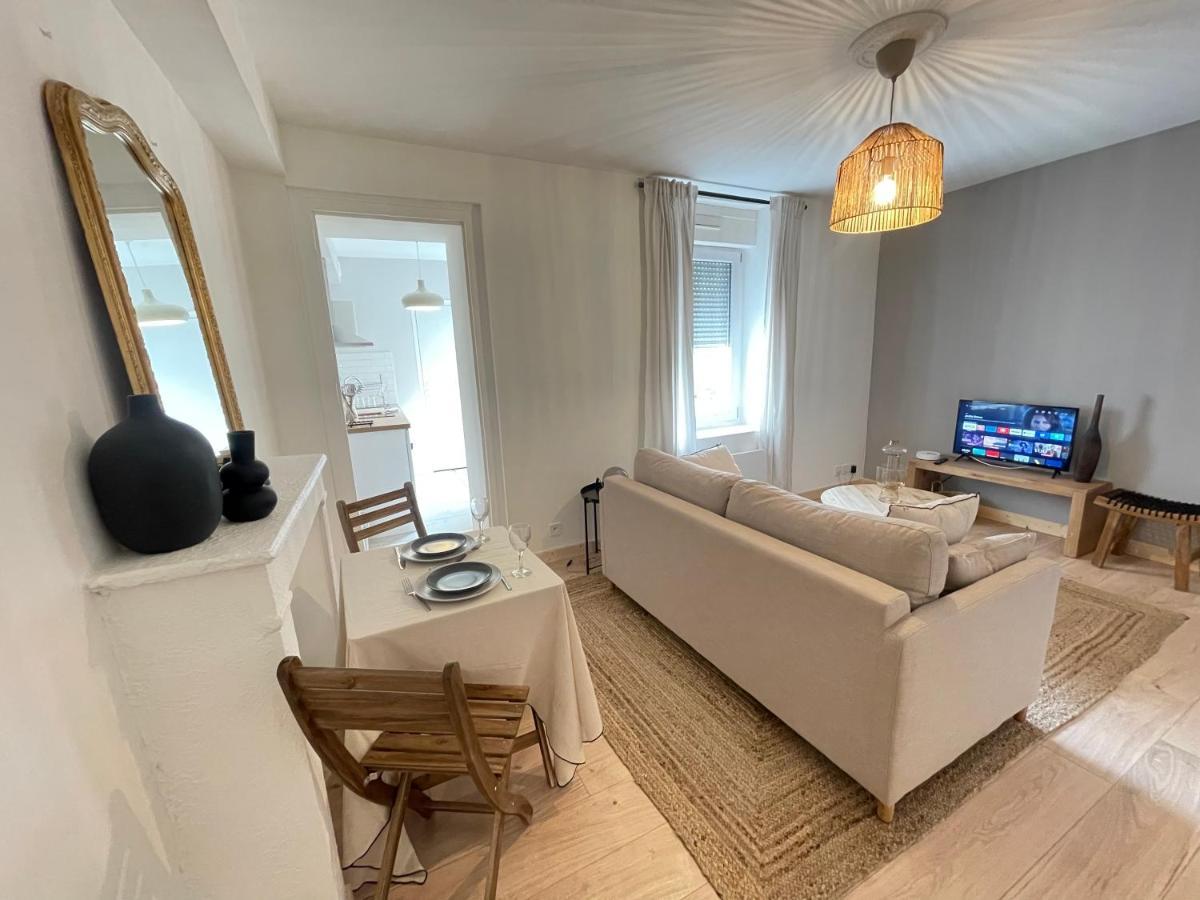 Wallis Yourhosthelper Reims Exterior foto